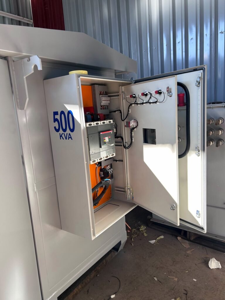 Subestación unitaria 500 kVA — foto real en planta de Transformadores MCD
